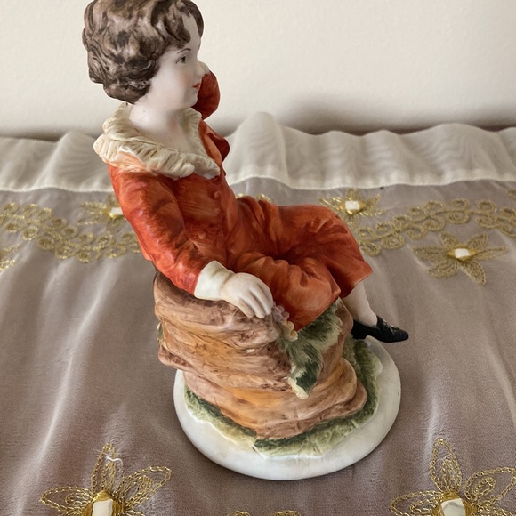 Vintage Lefton Limited Edition Victorian Young Boy - Picture 6 of 8